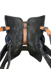 SOLD 2025/08/02  15.5Inch Used Seven Saddles Barrel Saddle N-1098
