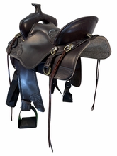 SOLD 2026/10/07j 15.5Inch Used Tucker High Plains Trail Saddle Wide Tree T60