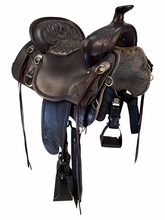 SOLD 2026/10/07j 15.5Inch Used Tucker High Plains Trail Saddle Wide Tree T60