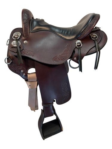 SOLD 2025/12/31 15.5Inch Used Tucker Horizon Outpost Endurance Saddle Medium Tree 179