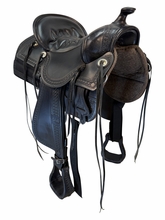 SOLD 2026/08/19j 15.5Inch Used Tucker Old West Trail Saddle Wide Tree 277