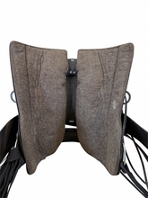 SOLD 2026/08/19j 15.5Inch Used Tucker Old West Trail Saddle Wide Tree 277