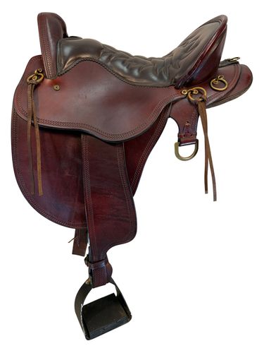 15.5Inch Used Tucker River Plantation Endurance Saddle Medium Tree 146