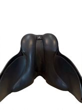 15.5Inch Used Wintec Pro Stock English Saddle Wide Tree