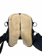 SOLD 2026/08/14   15 Inch Used Big Horn Endurance Saddle Medium Tree 119