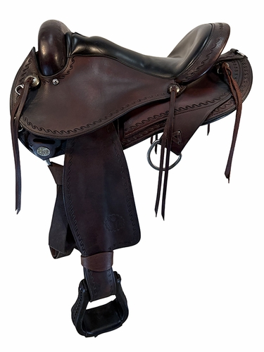 15 Inch Used Circle Y Expedition Trail Saddle Medium Flex2 Tree 1575