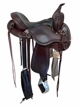 SOLD 2026/07/27 15 Inch Used Circle Y Gillette Trail Saddle Wide Tree 2615