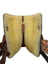 SOLD 2026/01/12j  15 Inch Used Circle Y Proven Barrel Saddle Medium Tree 3649