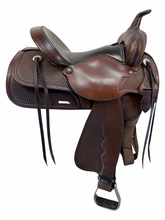 SOLD 2026/08/03 15 Inch Used Circle Y Trail Saddle Medium Tree 3634