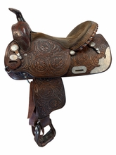 SOLD 2026/07/10 15 Inch Used Crates Arabian Show saddle Medium Tree 2394