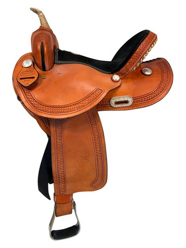 15 Inch Used Dakota Barrel Saddle 307