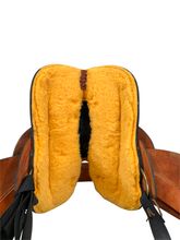 15 Inch Used Dakota Barrel Saddle 307