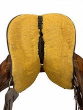SOLD 2026/06/05j  15 Inch Used Dakota Oakleaf Barrel Saddle Wide Tree 300