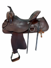 15 Inch Used HedgPeth Trail Saddle Wide Tree PL 122 13