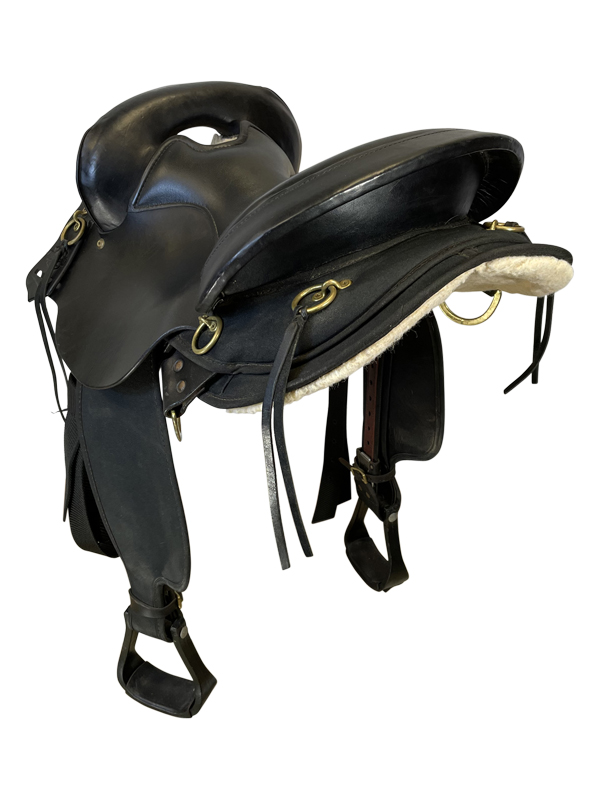 SOLD 2024/05/23 15 Inch Used High Horse Highbank Cordura Endurance