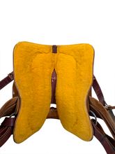 15 Inch Used HR Hud Roberts Roping Saddle Medium Tree