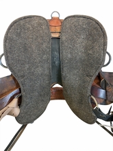 16.5Inch Used Dixieland Trail Saddle Wide Gaited Tree 121037