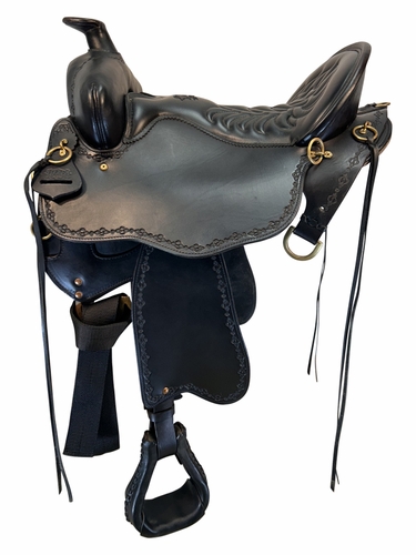 SOLD 2025/11/28 16.5Inch Used Tucker Black Mountain Gaited Trail Saddle 261