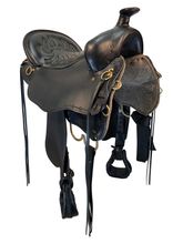 SOLD 2025/11/28 16.5Inch Used Tucker Black Mountain Gaited Trail Saddle 261