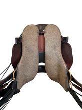 SOLD 2025/06/25  16.5Inch Used Tucker Black Mountain Gaited Trail Saddle 261