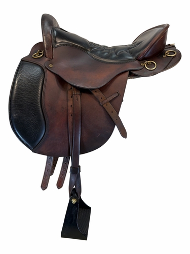 SOLD 2026/05/01 16.5Inch Used Tucker Endurance Equitation Saddle Medium Tree 149