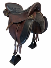 SOLD 2026/05/01 16.5Inch Used Tucker Endurance Equitation Saddle Medium Tree 149