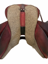 HOLD 2026/06/10j  16.5Inch Used Tucker Endurance Equitation Saddle Wide Tree T49