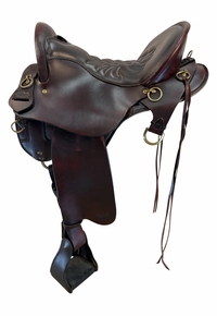 16.5Inch Used Tucker endurance Trail Saddle Medium Tree 153 Nsta