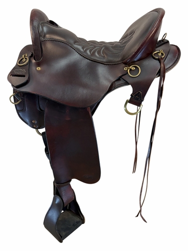 16.5Inch Used Tucker endurance Trail Saddle Medium Tree 153 Nsta