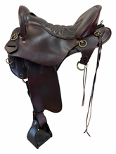 16.5Inch Used Tucker endurance Trail Saddle Medium Tree 153 Nsta