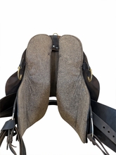 16.5Inch Used Tucker Endurance Trail Saddle Medium Tree 159