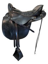 SOLD 2025/09/19  16.5Inch Used Tucker Equitation Endurance Saddle 149