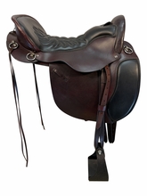 SOLD 2026/07/29 16.5Inch Used Tucker Equitation Endurance Saddle Wide Tree 149
