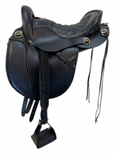 16.5Inch Used Tucker Equitation Endurance Saddle X Wide Tree T49