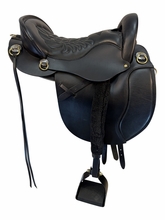 16.5Inch Used Tucker Equitation Endurance Saddle X Wide Tree T49