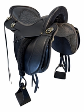16.5Inch Used Tucker Equitation Endurance Saddle X Wide Tree T49
