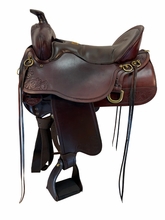SOLD 2026/08/31e 16.5Inch Used Tucker Gen II High Plains Trail Saddle Wide Tree 262