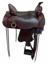 SOLD 2026/08/31e 16.5Inch Used Tucker Gen II High Plains Trail Saddle Wide Tree 262