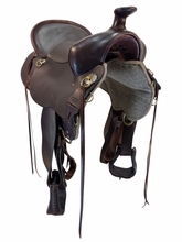 SOLD 2026/06/05 16.5Inch Used Tucker High Plains Trail Saddle Wide Tree  T60
