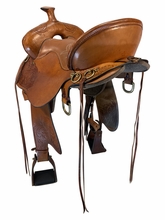 SOLD 2026/05/23e  16.5Inch Used Tucker High Plains Trail Sadlde Medium tree 260