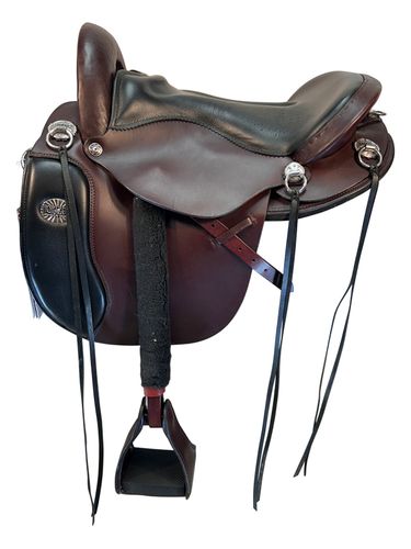 16.5Inch Used Tucker Horizon Nomad Endurance Saddle 249