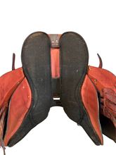 16.5Inch Used Tucker Horizon Nomad Endurance Saddle 249