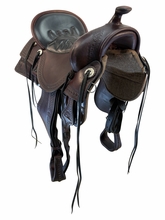 SOLD 2026/07/01e  16.5Inch Used Tucker Oldwest Trail Saddle Wide Tree 277