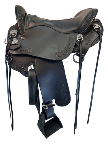 SOLD 2025/09/03 16.5Inch Used Tucker Outpost Endurance Saddle 179