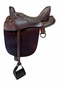 16.5Inch Used Tucker River Plantation Endurance Saddle Medium Tree 136