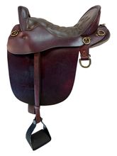 16.5Inch Used Tucker River Plantation Endurance Saddle Medium Tree 136