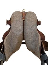 SOLD 2026/04/11 16.5Inch Used Tucker Saddlery Endurance Saddle Medium Tree Tucker