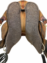 16.5Inch Used Tucker Trail Saddle Medium Tree 261