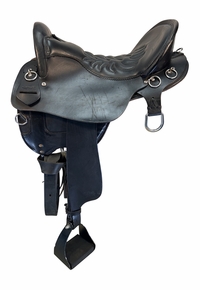 16.5Inch Used Tucker Vista Endurance Saddle 153