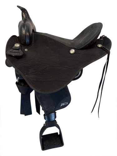 SOLD 2026/06/22 16 Inch Used Abetta Stealth Flex Cordura Trail Saddle Wide Tree 20557